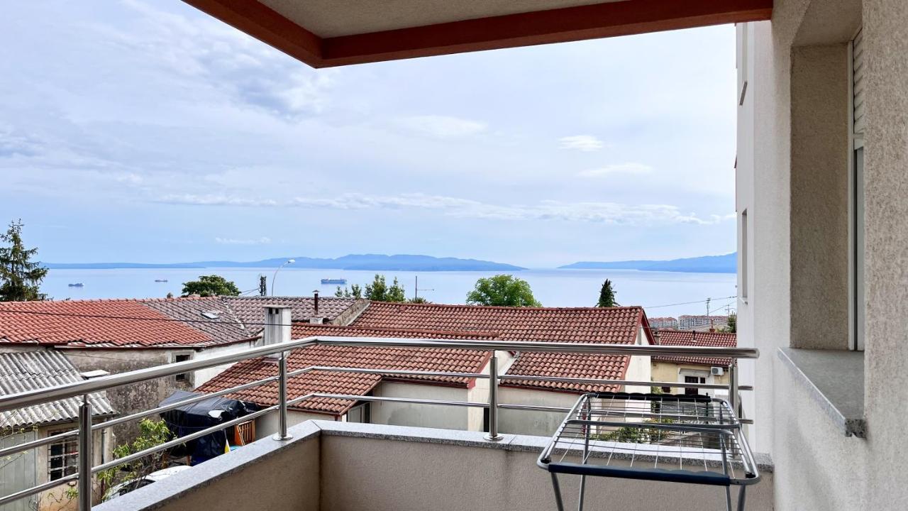 Peachy House Apartment Rijeka Exterior photo